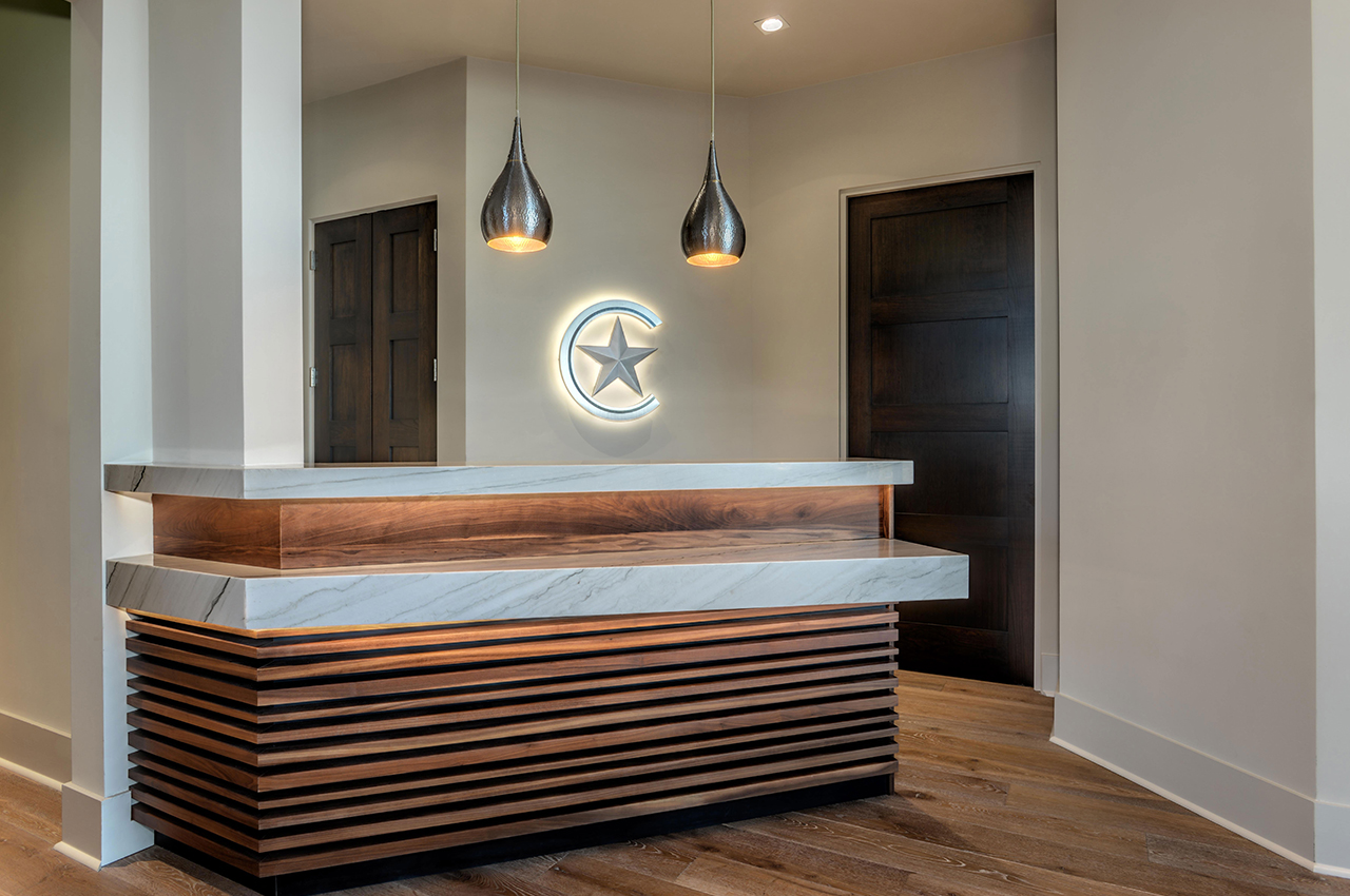 Vistor_Ctr_Front_Desk_1280x850